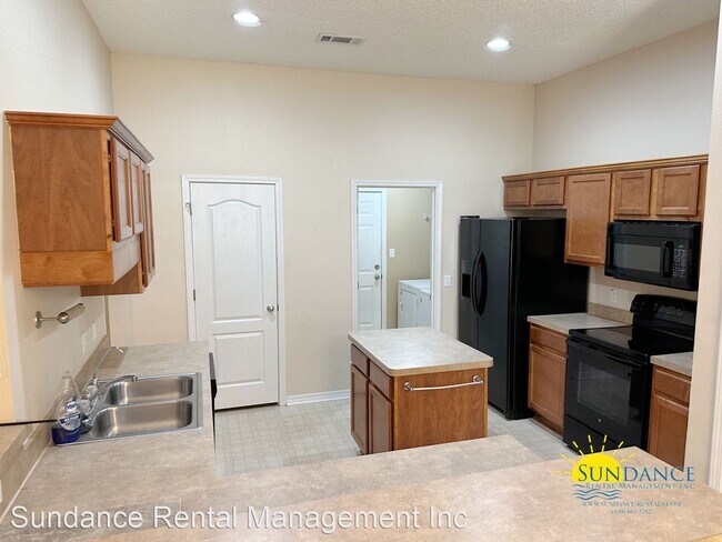 Foto del edificio - 4 br, 2 bath House - 5991 Ashton Woods Circle