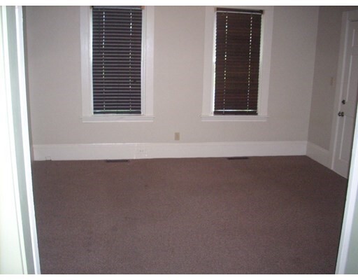 Foto del edificio - 167-169 Pleasant St