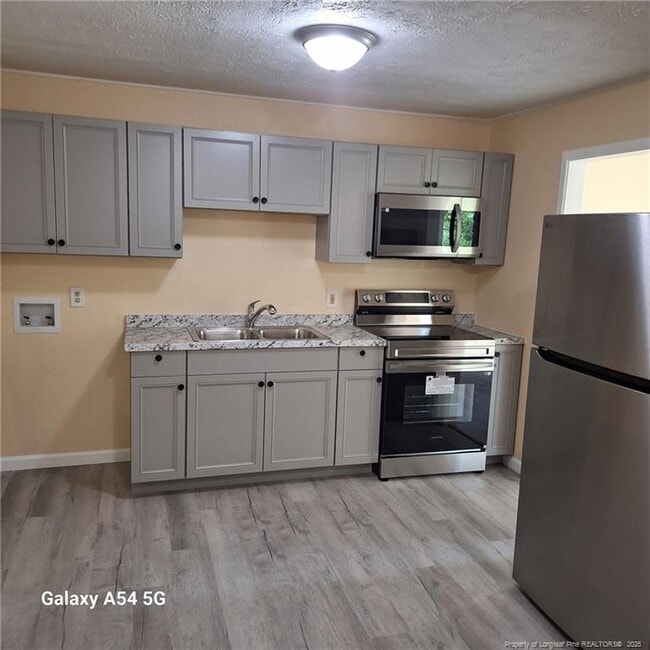 Building Photo - 1201 Thelbert Dr