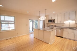 Building Photo - 3245 S 126th Ave