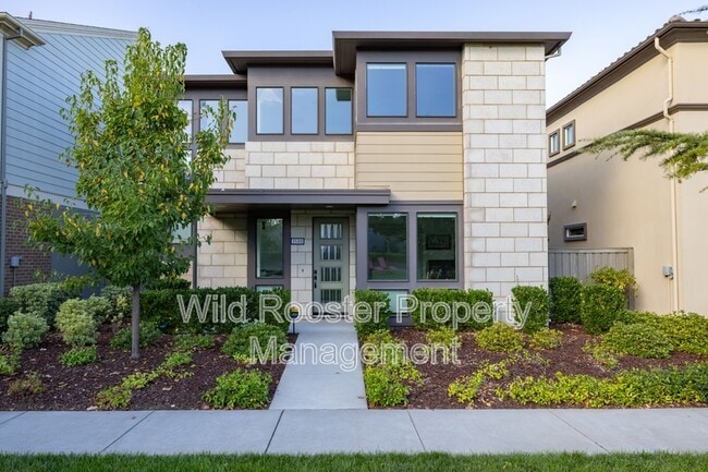 Foto del edificio - 3500 Forney Wy