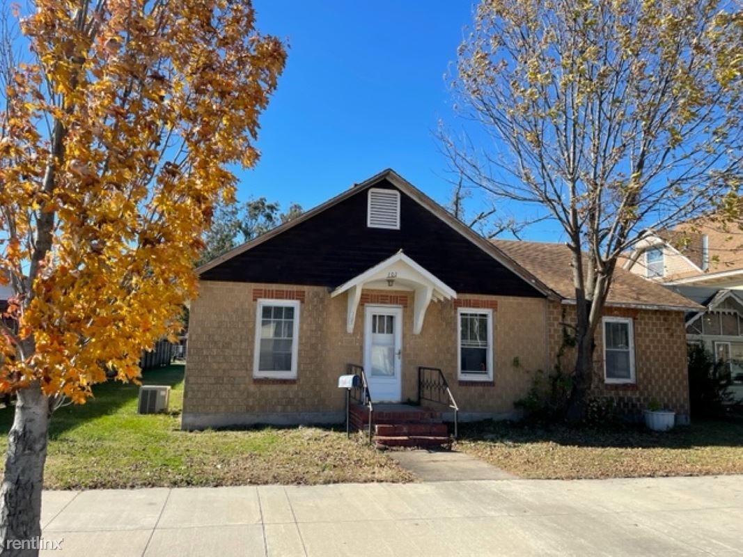 Primary Photo - 2 br, 1 bath House - 103 South Main Street