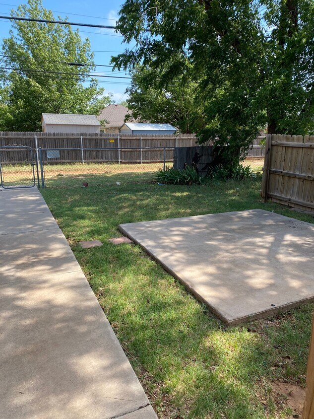 1324 82nd St, Lubbock, TX 79423 Townhome Rentals in Lubbock TX