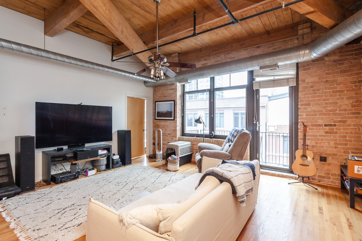 Foto principal - 625 W Jackson Blvd