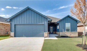 Building Photo - 8305 NW 163rd Ter