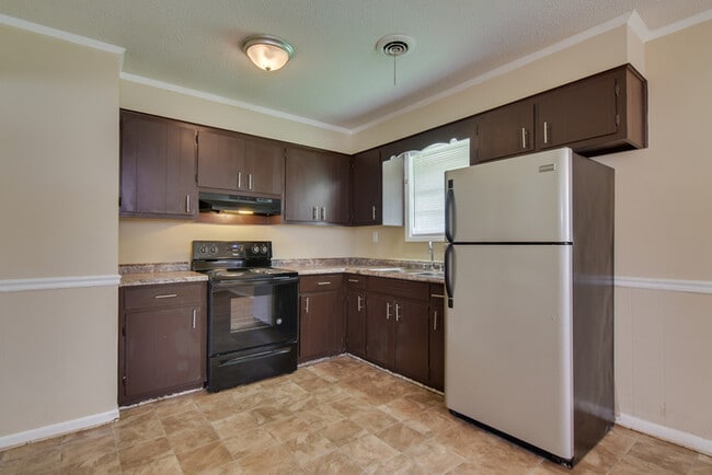 Building Photo - 2925 Audubon Pl