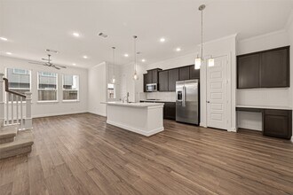 Building Photo - 11413 Velvet Fld Dr