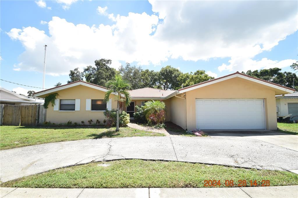Foto principal - 1835 Nursery Rd