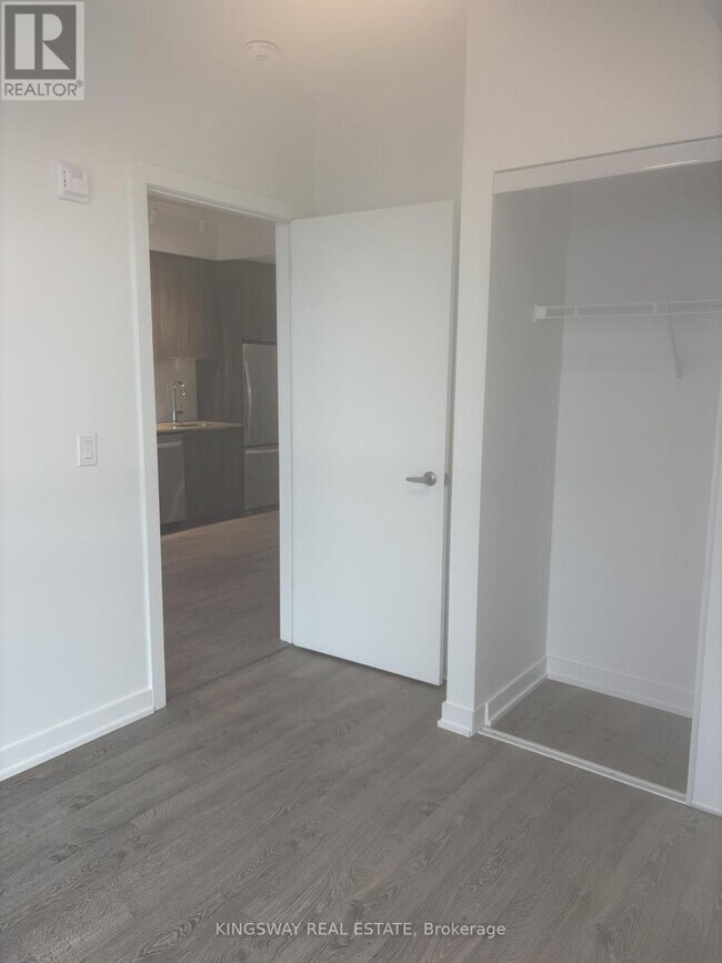 Building Photo - 720 Whitlock Ave