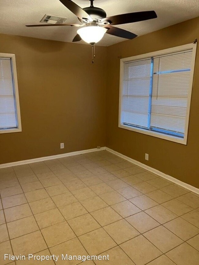 Building Photo - 2 br, 1 bath House - 107 1/2 Garden Street