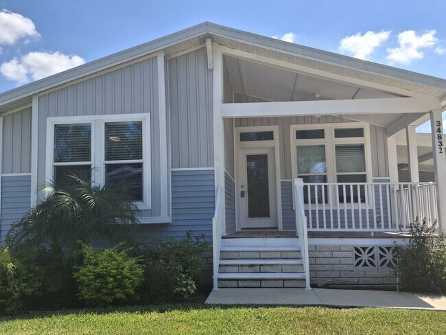 Foto del edificio - 34832 Robins Song Rd