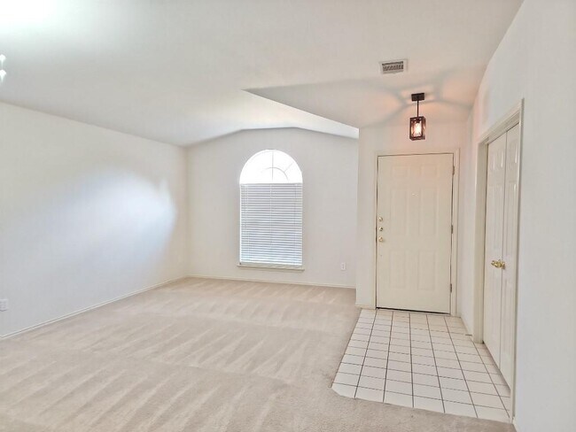 Building Photo - 1200 Jordan Ln
