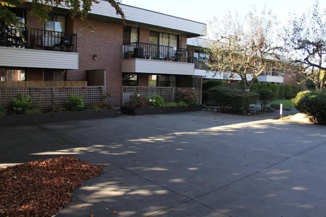 Primary Photo - Oakridge Gardens