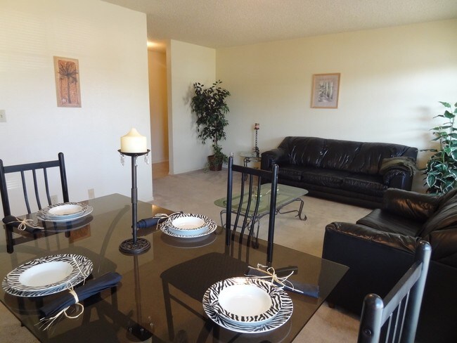 Foto del edificio - 1411 S 107th East Ave