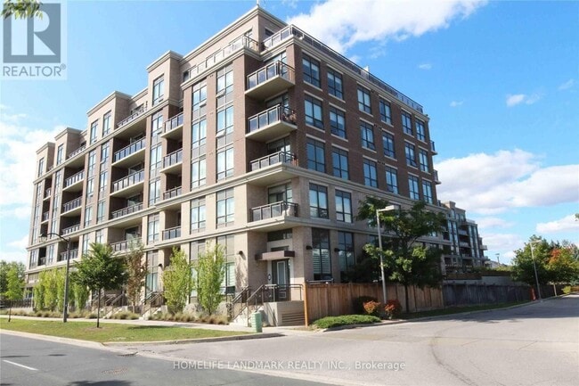Building Photo - 540 Bur Oak Ave