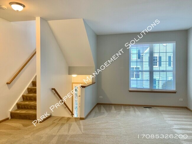 Foto del edificio - 2 Bedroom Townhome - Easy Access to I88