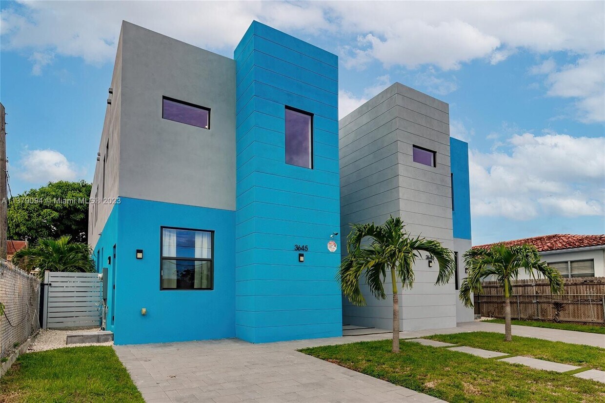 3643 SW 3rd St, Miami, FL 33135 Townhome Rentals in Miami FL