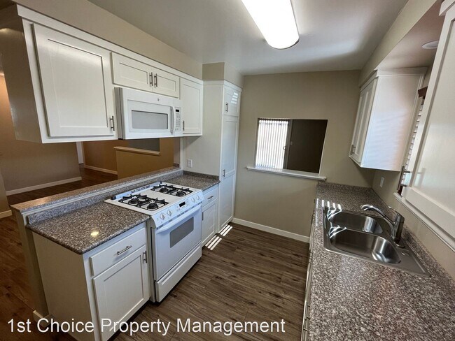 Foto del edificio - 3 br, 2 bath House - 1325 E. Creston Street