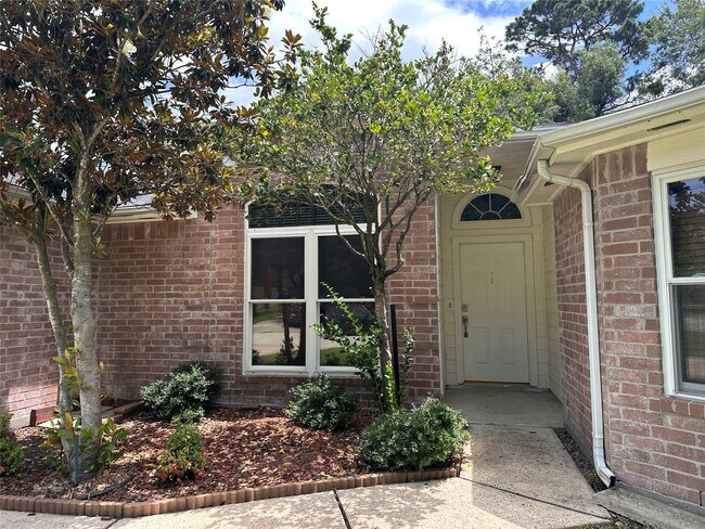 Building Photo - 28806 Stone Fox Dr