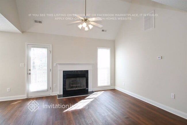 Building Photo - 1616 Battle Ln