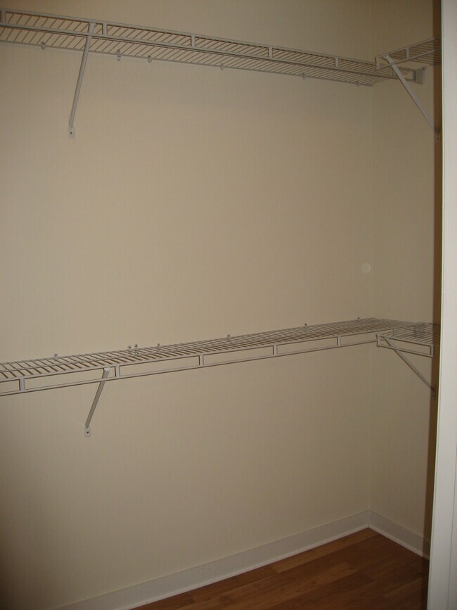 Foto del edificio - 3000 Vanderbilt Pl