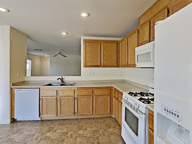 Building Photo - 3408 E Palatine Hills Ave