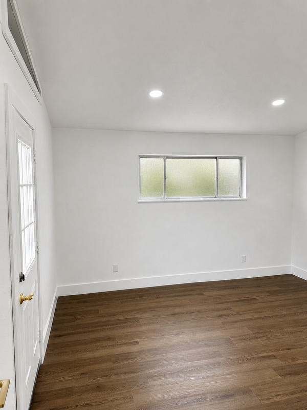 Building Photo - 2712 Oakcliff St