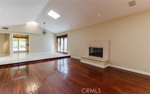 Foto del edificio - 24345 Taranto Ave