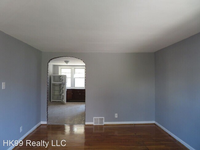 Building Photo - 3 br, 2 bath House - 7273 Rutland St.