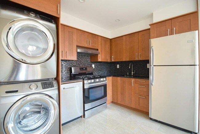 Foto del edificio - 264 Edgewater St