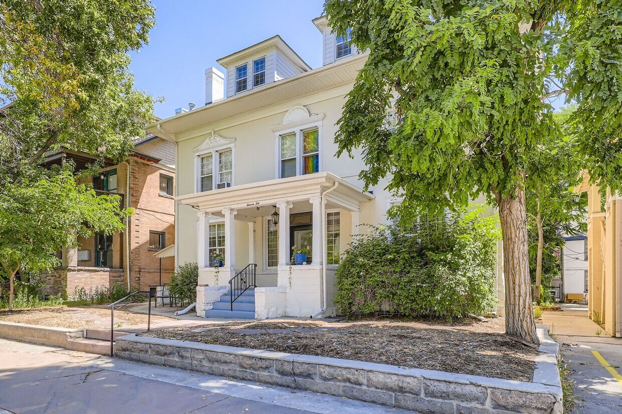 Foto principal - Cozy Cap Hill Studio Unit in Beautiful Con...