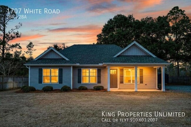 Building Photo - 1707 White Rd