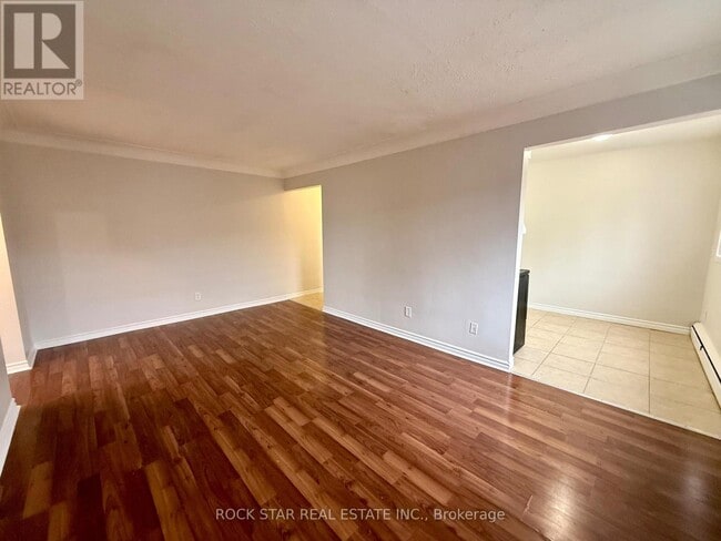 Building Photo - 66 Mericourt Rd