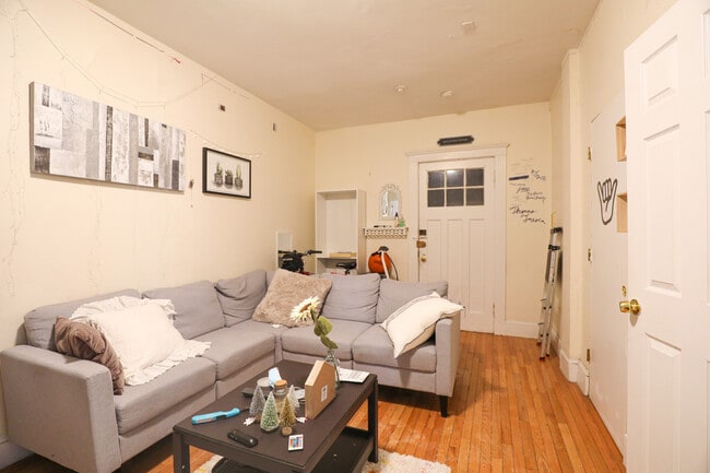 Foto del edificio - 322 St Paul St