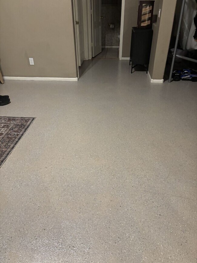 Foto del edificio - FREE RENT OAC  4 bedroom  3 car garage RV Gate