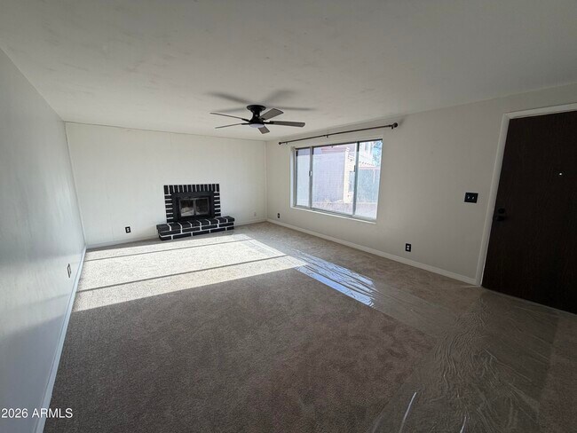 Building Photo - 2849 Dove Dr