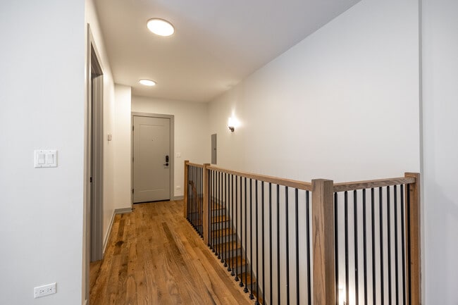 Building Photo - 1330 W Estes Ave