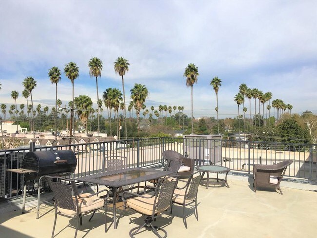 Foto del edificio - 4376 Ethel Ave