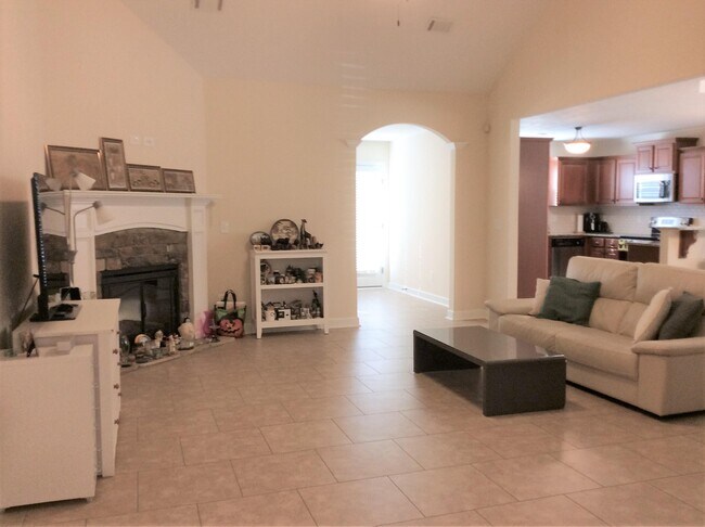 Foto del edificio - 3020 Ashley Lp