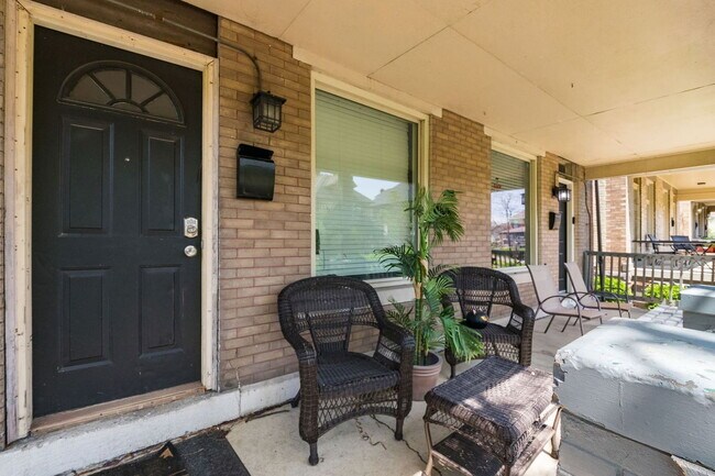 Foto del edificio - 76 Euclid Ave