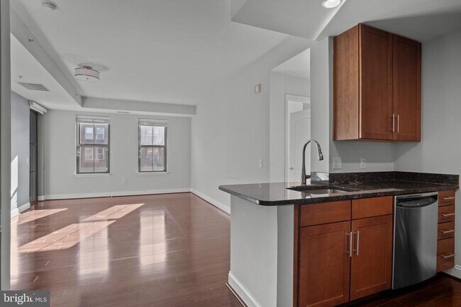 Building Photo - 1111 Oronoco St