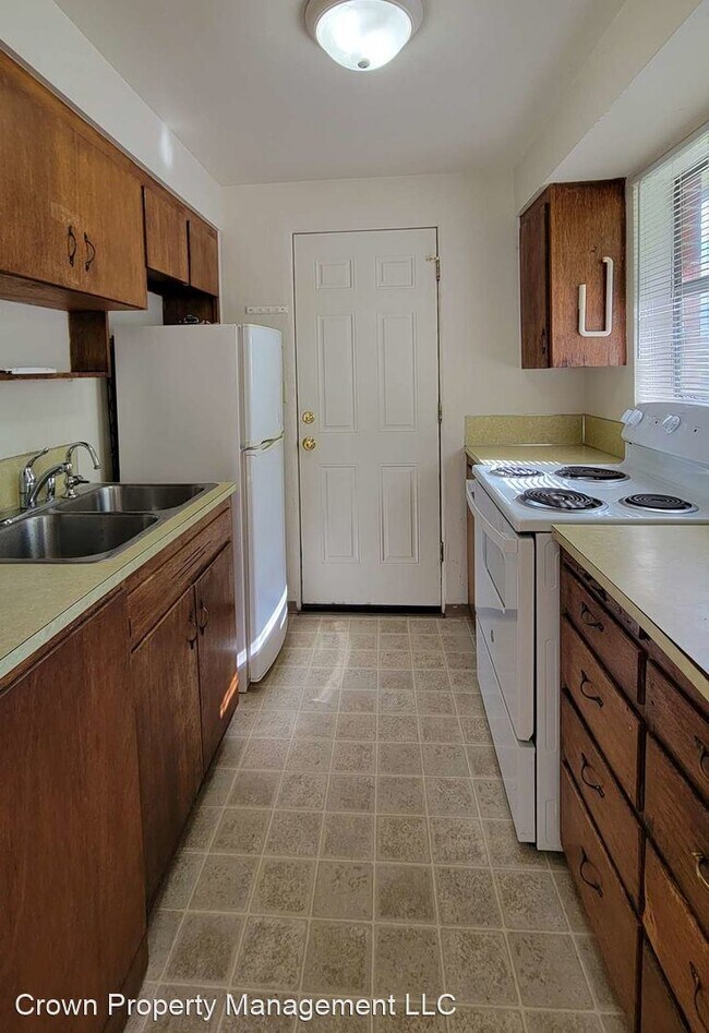 Building Photo - 2 br, 1 bath House - 629 N Ely St.