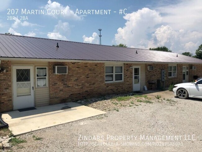 Building Photo - Two bedroom one bath in Catlin, IL