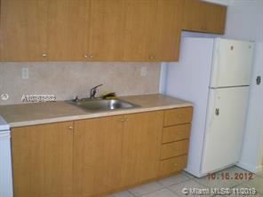 Foto del edificio - 2 br, 1 bath Duplex - 3671 SW 60th Way