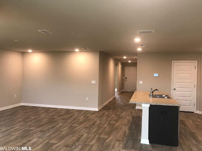 Building Photo - 18300 Lewis Smith Dr