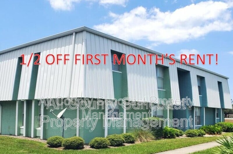 Foto principal - 7450 35th St N