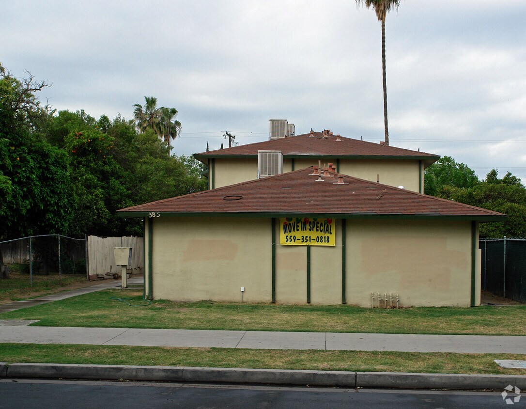 Primary Photo - 385 N Calaveras St