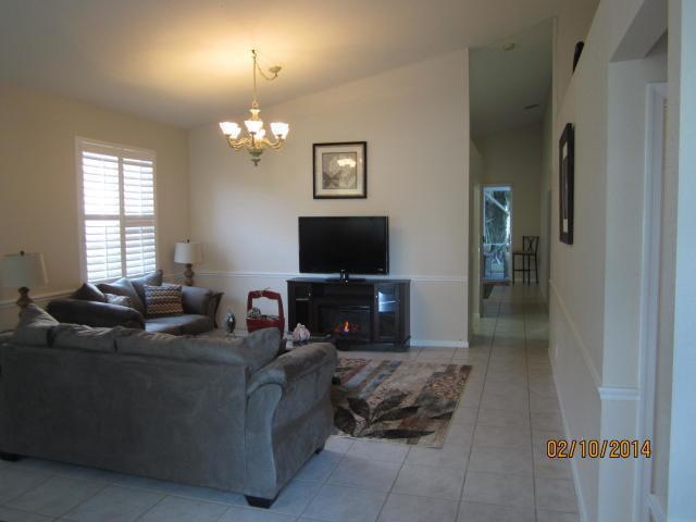 Foto del edificio - 6586 Spring Meadow Dr