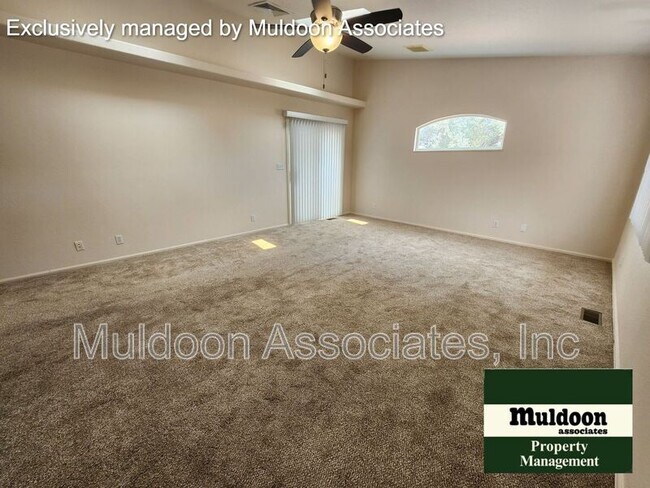 Foto del edificio - 955 S Kyle Ln