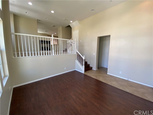 Building Photo - 2051 Arnold Way